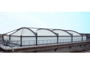 反吊污水池加蓋